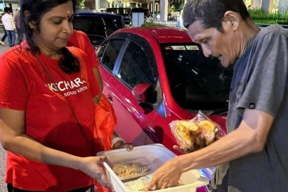Street Distribution (Saturday)
